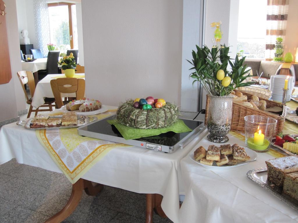 Rhoen-Hotel Sonnenhof - Restaurant & Cafe Poppenhausen Εξωτερικό φωτογραφία