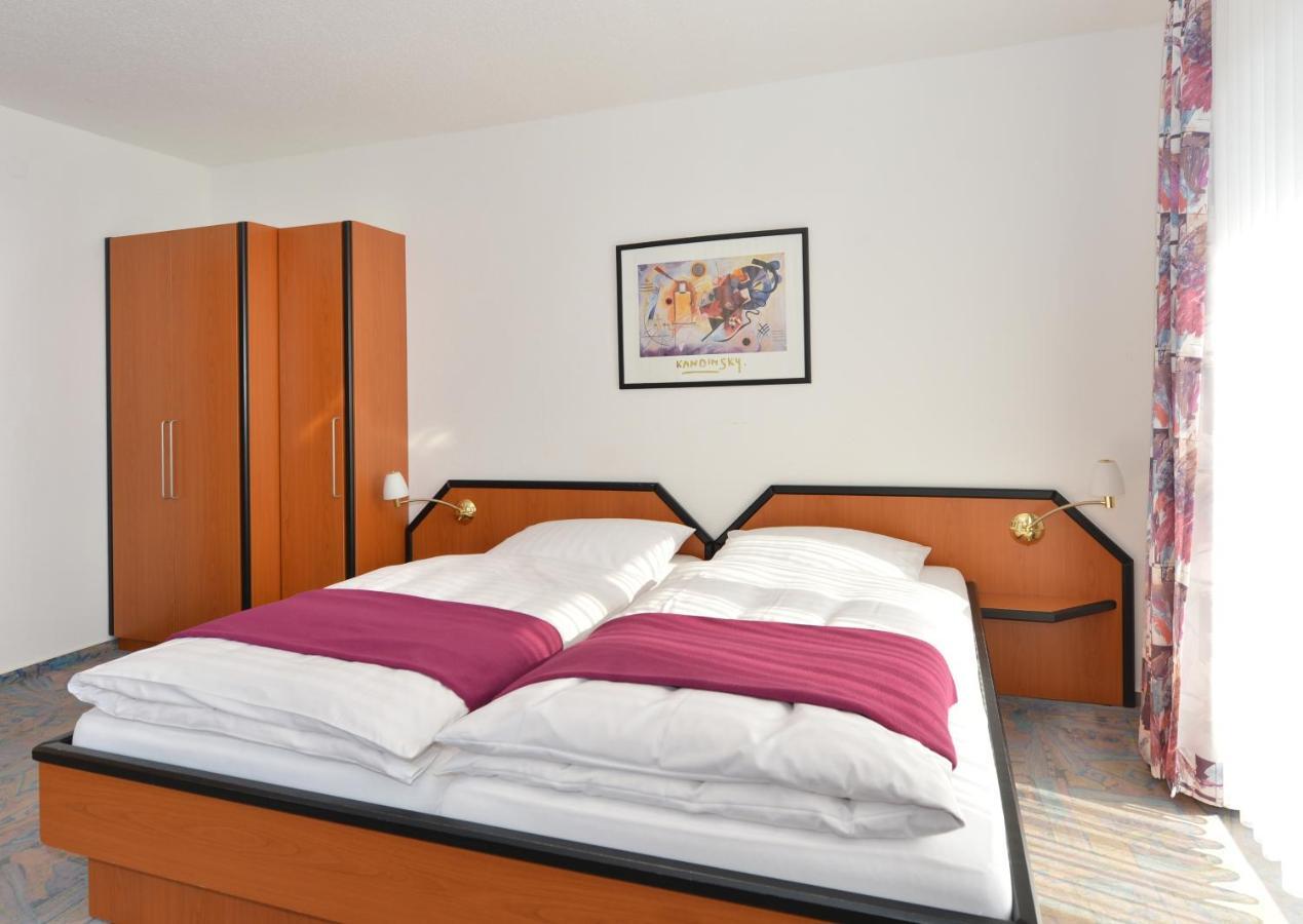 Rhoen-Hotel Sonnenhof - Restaurant & Cafe Poppenhausen Εξωτερικό φωτογραφία